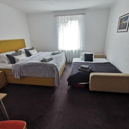Pension Kiwi Mikulov Exterior photo